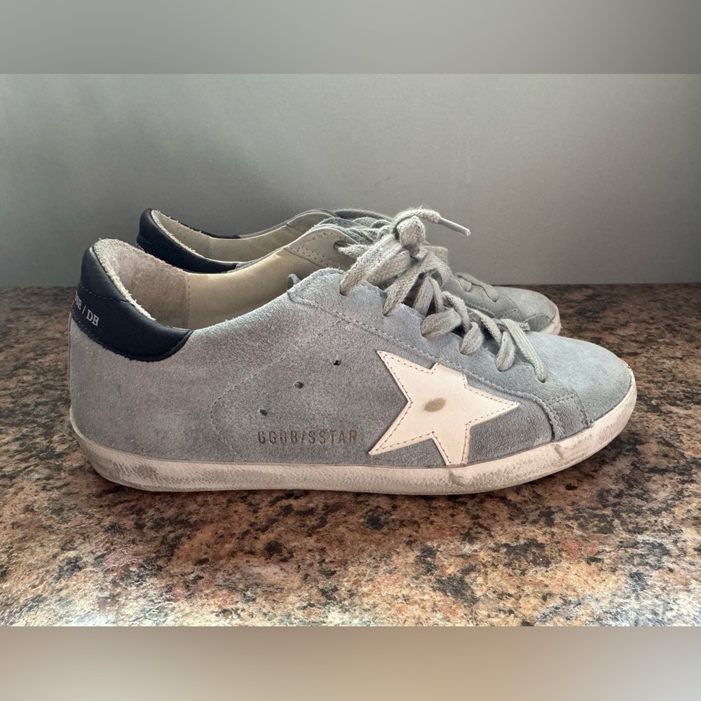 Golden goose sneakers size 36. Worn twice